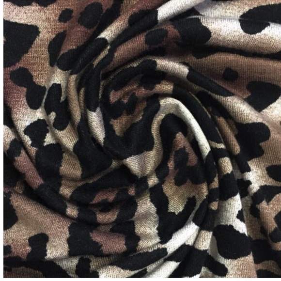 HP! Leopard Print Top - Picture 4 of 5